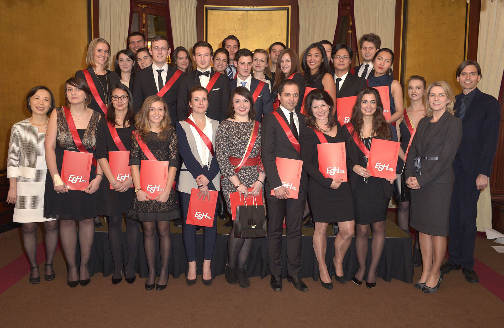 Remise des diplômes 2014 à l'Hôtel Barrière Le Fouquet's Paris