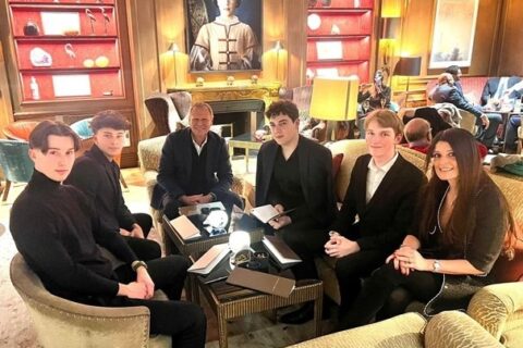 Luxury_Hotelschool_Nuit_Au_Palace_Bristol_Paris_Ecole_Hotellerie_Luxe (3)-min